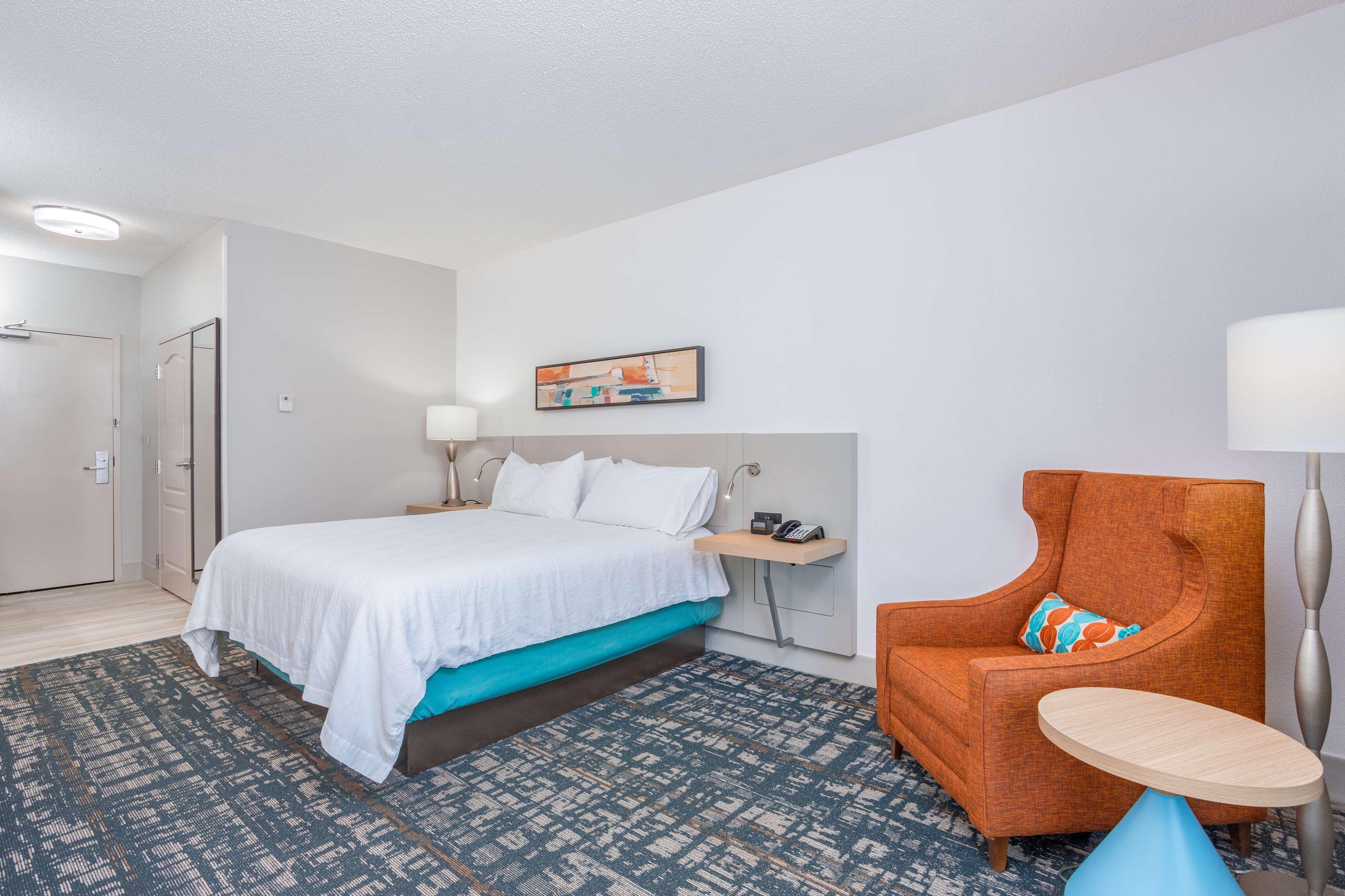 Hilton Garden Inn Cincinnati/Sharonville Exterior photo