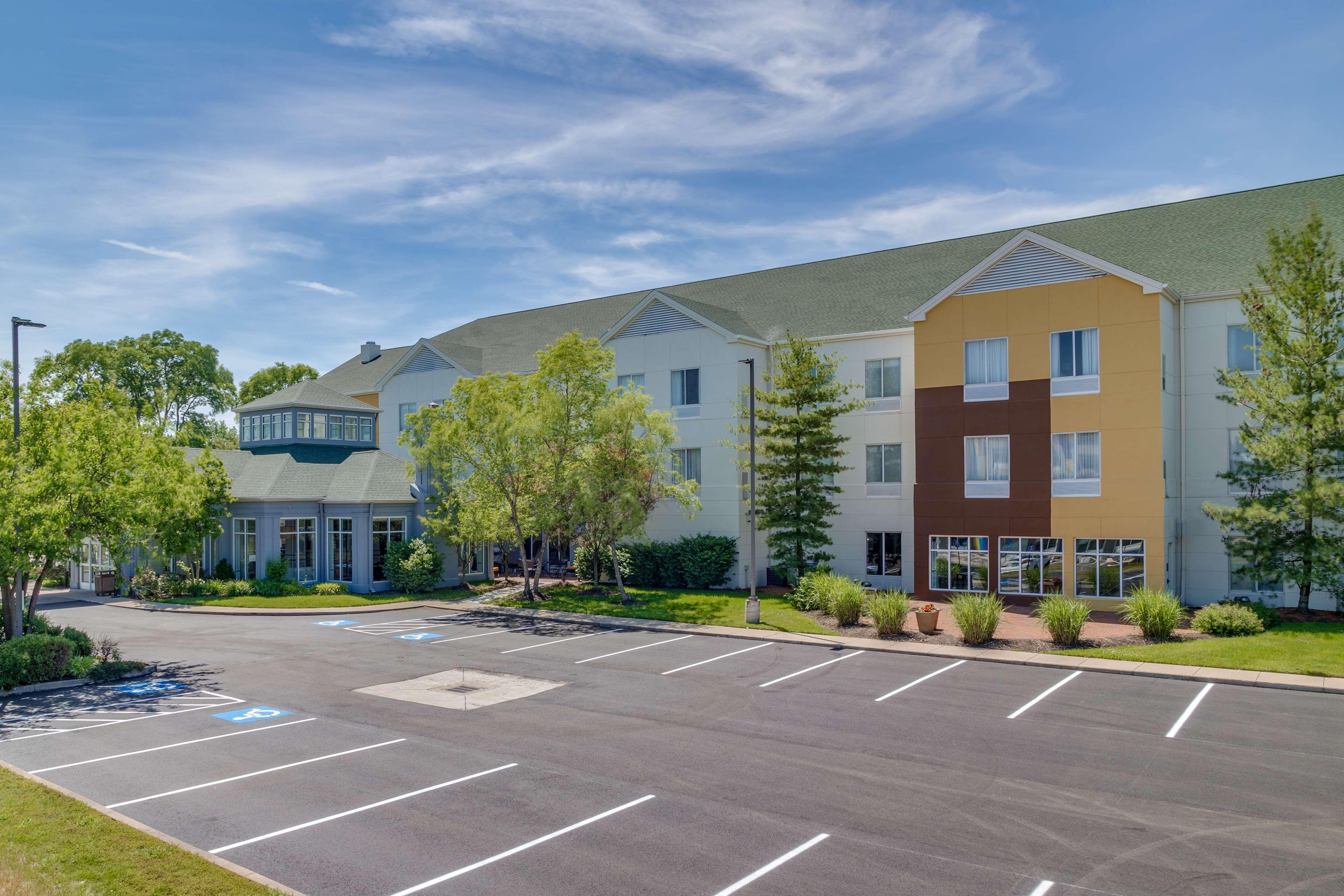 Hilton Garden Inn Cincinnati/Sharonville Exterior photo