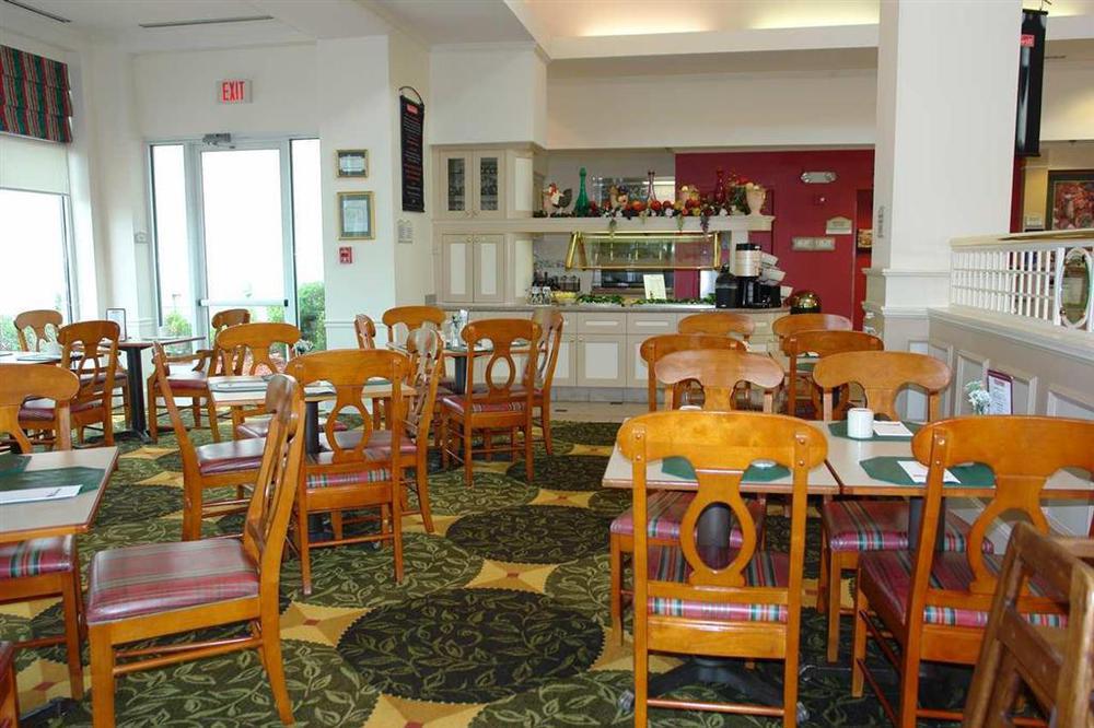 Hilton Garden Inn Cincinnati/Sharonville Restaurant photo