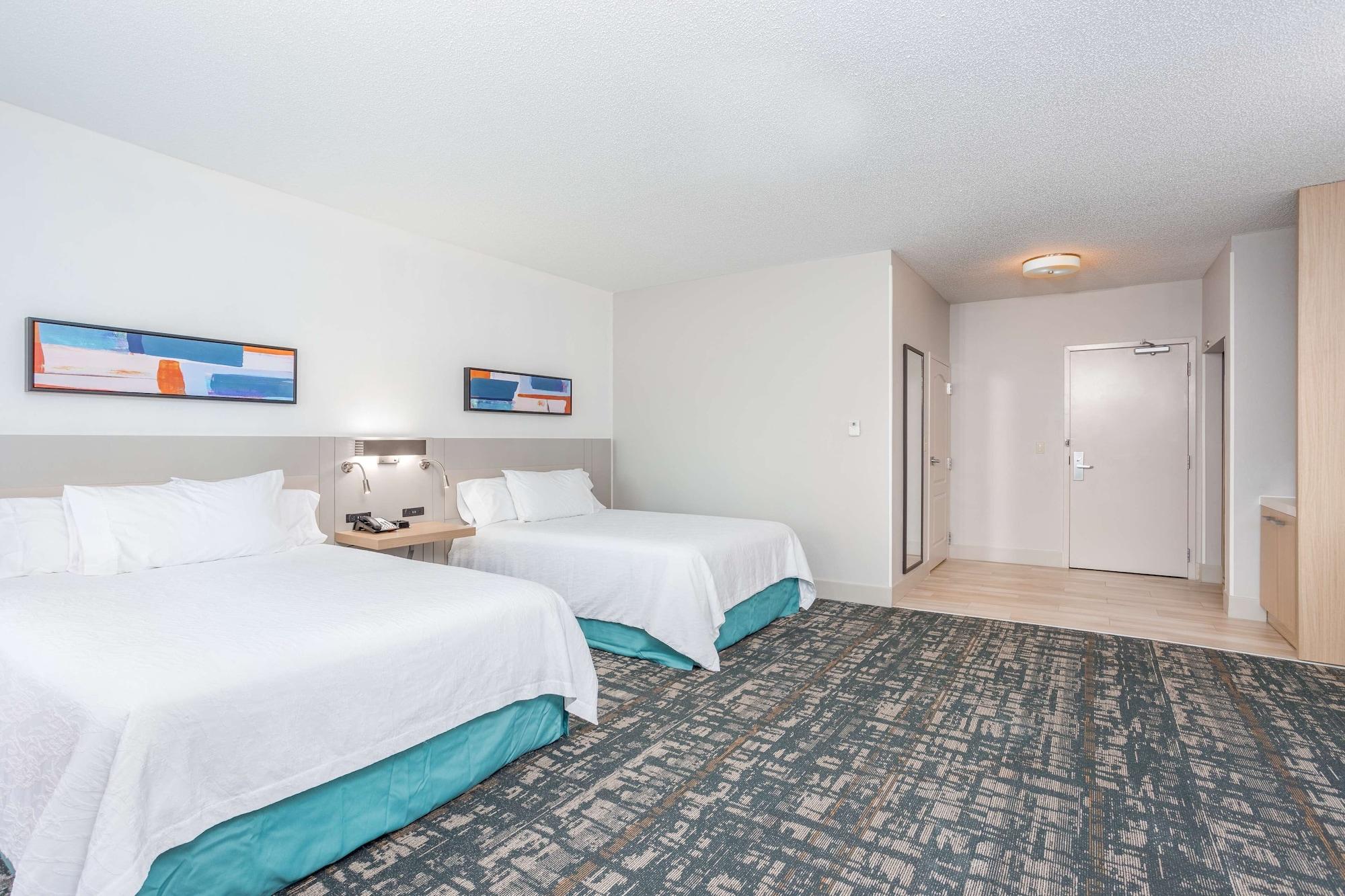 Hilton Garden Inn Cincinnati/Sharonville Exterior photo