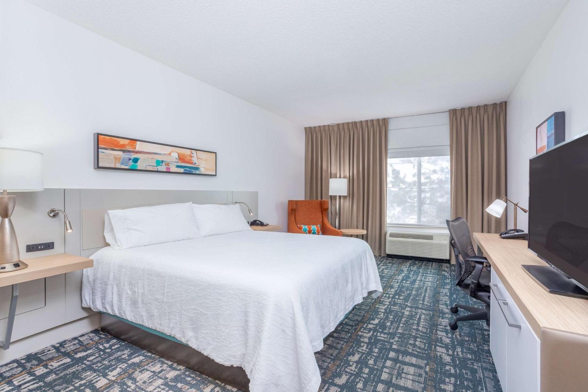 Hilton Garden Inn Cincinnati/Sharonville Exterior photo
